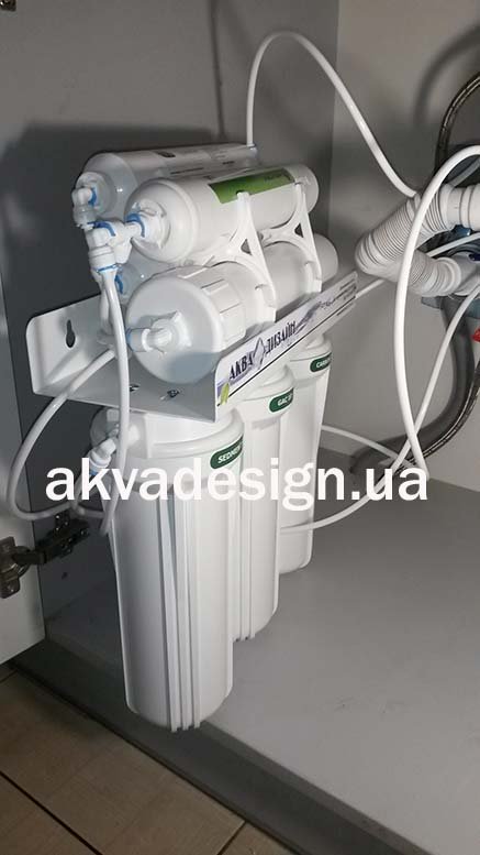Установка фильтра обратного осмоса АКВА ДИЗАЙН VIP 7-75 в Феофании Киевской области
